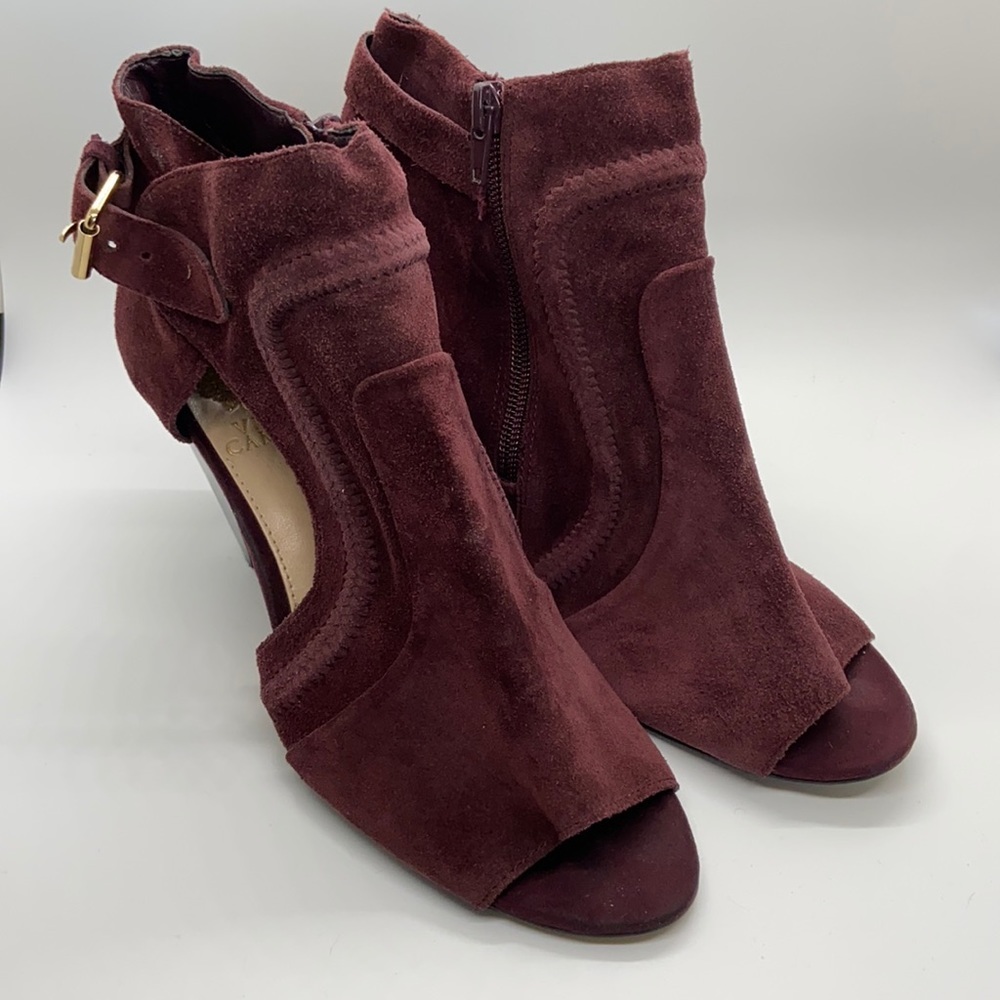 Vince Camuto Burgundy Ankle Booties